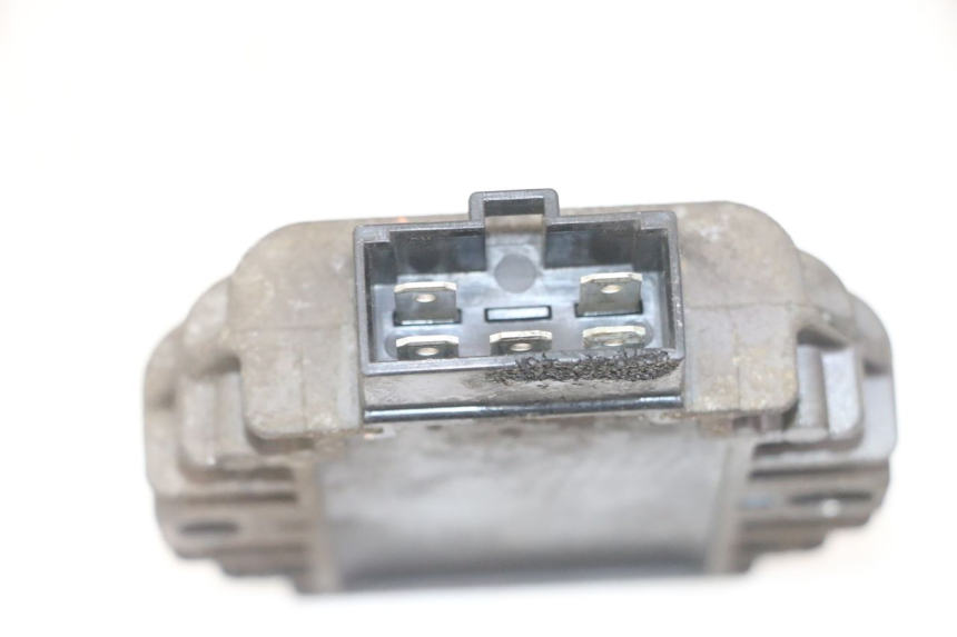 photo de LADEREGLER YAMAHA X-MAX XMAX 125 (2010 - 2013) - Detailansicht des Bauteils