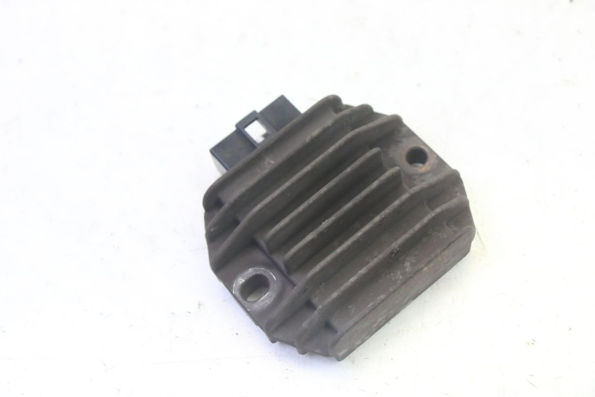 photo de LADEREGLER YAMAHA X-MAX XMAX 125 (2010 - 2013) - Detailansicht des Bauteils