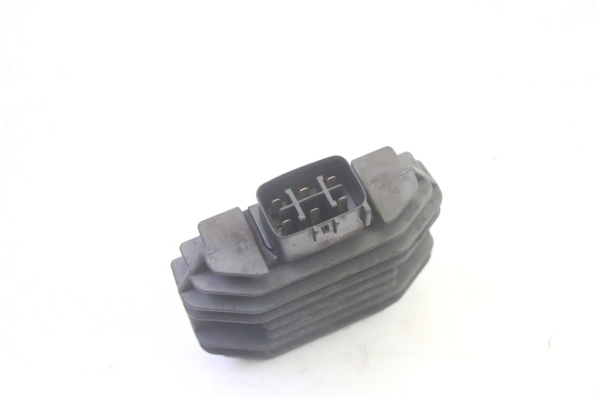 photo de LICHTMASCHINENREGLER YAMAHA XMAX X-MAX 125 (2006 - 2009) - Alternative Perspektive