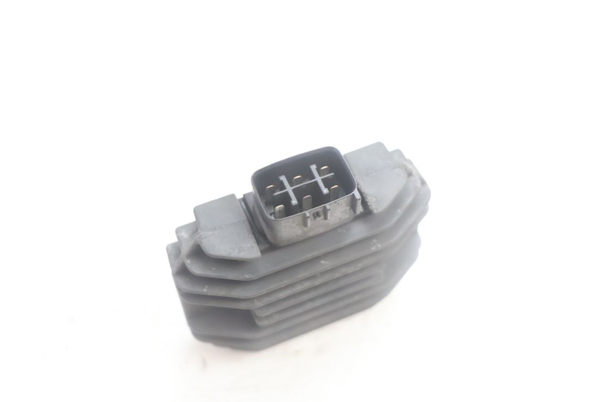 photo de LICHTMASCHINENREGLER YAMAHA XMAX X-MAX 125 (2006 - 2009) - Alternative Perspektive