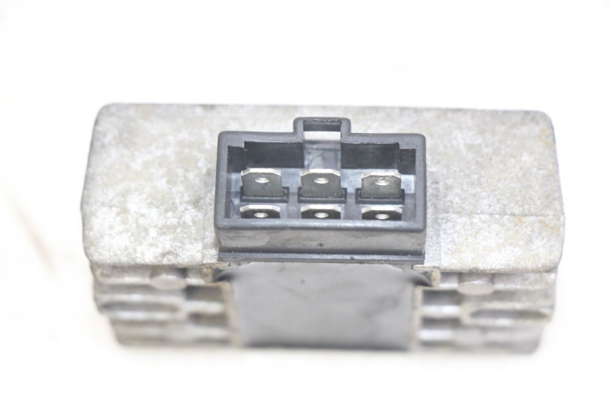 photo de LADEREGLER PIAGGIO X9 EVOLUTION 125 (2003 - 2007) - Alternative Perspektive