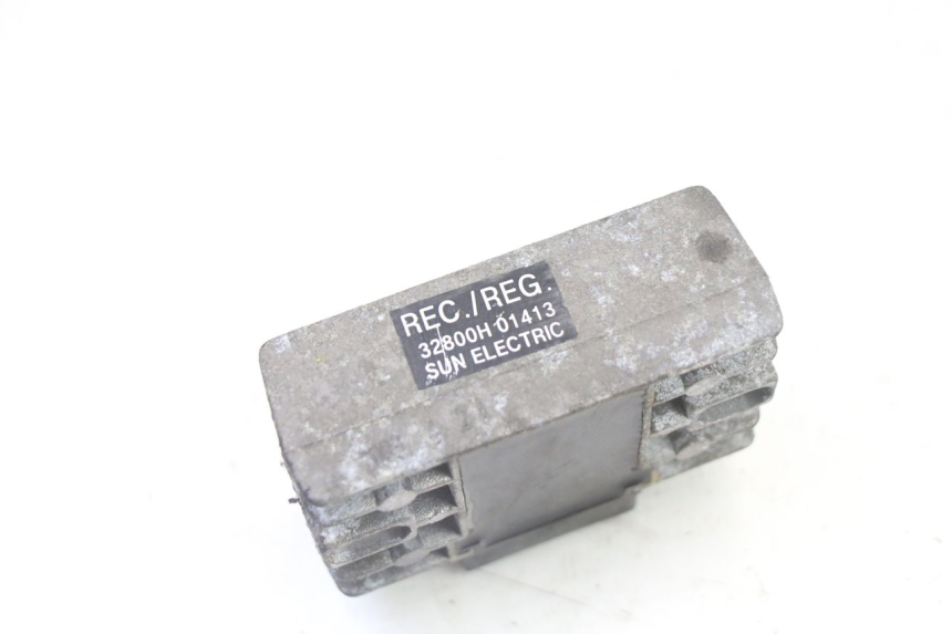 photo de LADEREGLER PIAGGIO X9 EVOLUTION 125 (2003 - 2007) - Alternative Perspektive