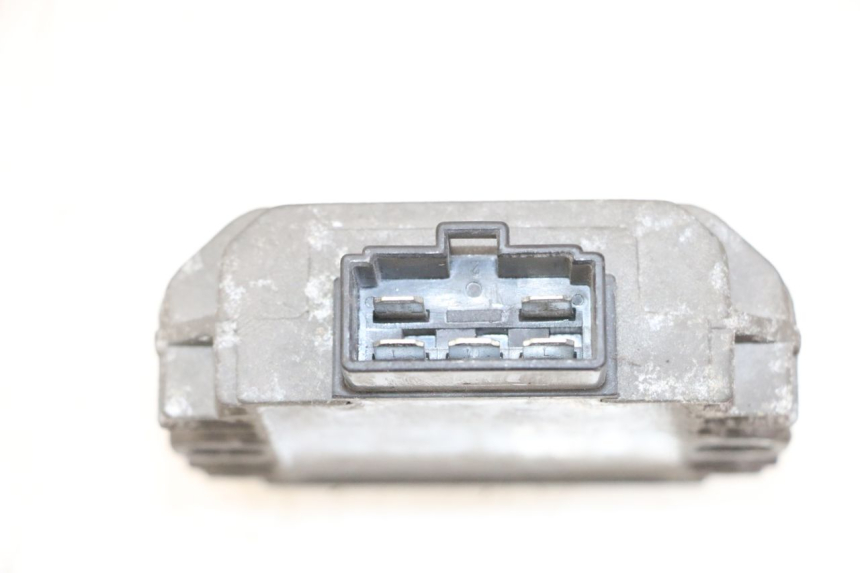 photo de LADEREGLER PIAGGIO XEVO - X EVO 125 (2007 - 2017) - Zoom auf Gebrauchszustand