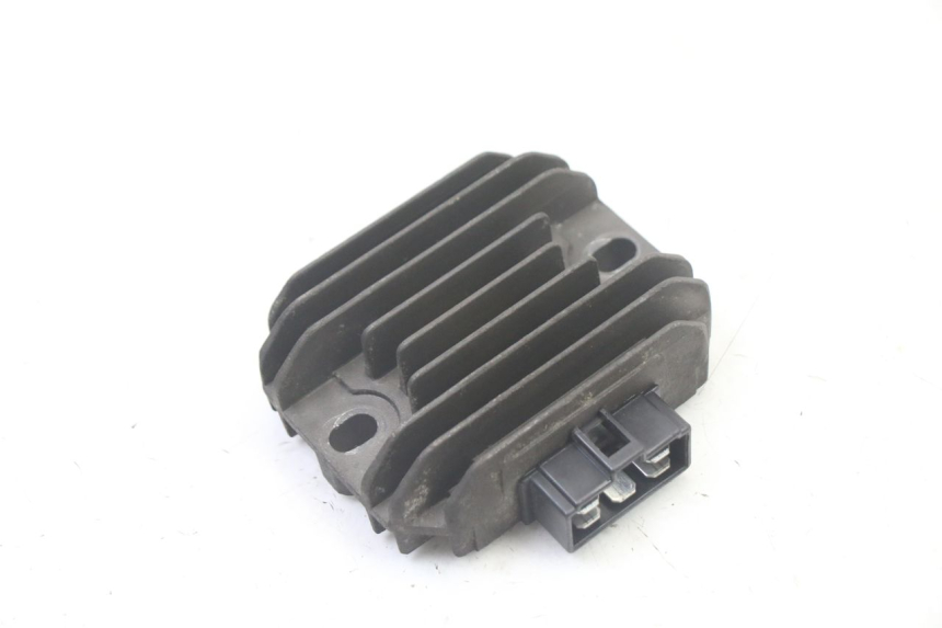 photo de LADEREGLER PIAGGIO XEVO - X EVO 125 (2007 - 2017) - Hauptansicht