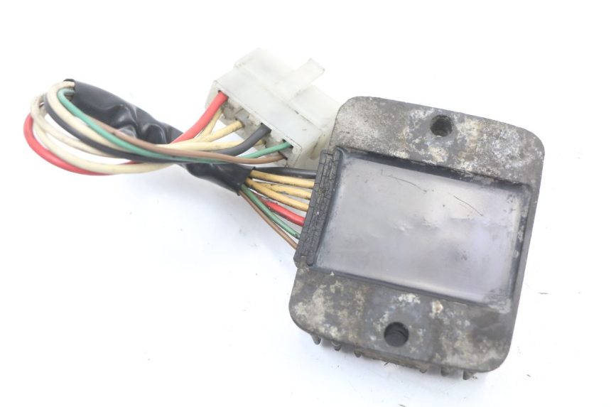 photo de REGLER LICHTMASCHINE YAMAHA XJ F 900 (1983 - 1994) - Alternative Perspektive