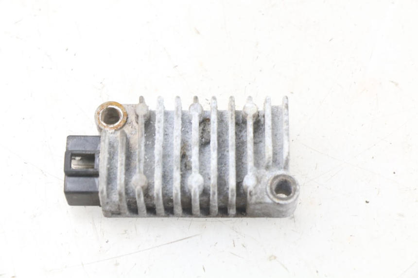 photo de LICHTMASCHINENREGLER YAMAHA XJN XJ N DIVERSION 600 (1994 - 1997) - Zoom auf Gebrauchszustand