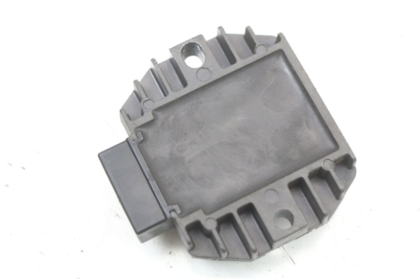 photo de REGLER LICHTMASCHINE YAMAHA XJS DIVERSION 600 (1997 - 1999) - Zoom auf Gebrauchszustand