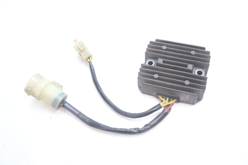 photo de REGLER LICHTMASCHINE HONDA XRV AFRICA TWIN 750 (1990 - 1992) - Zoom auf Gebrauchszustand