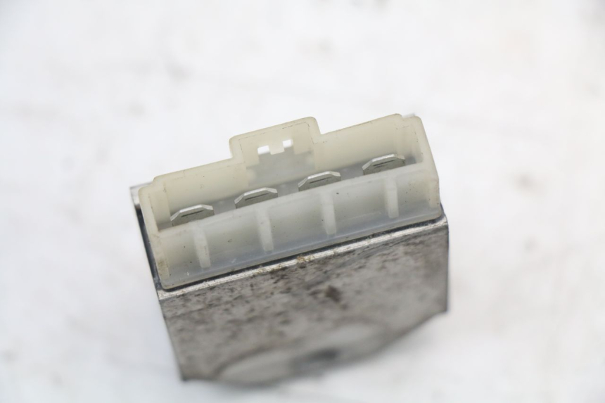 photo de REGLER LICHTMASCHINE YAMAHA BW'S NG NEXT GENERATION 50 (1996 - 2003) - Alternative Perspektive