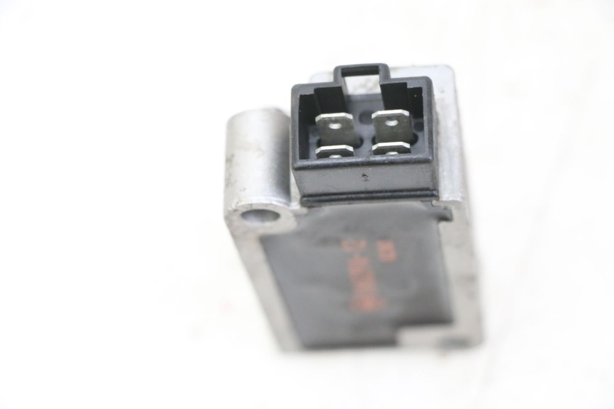 photo de LADEREGLER YAMAHA NEOS NEO'S 4T 50 (2008 - 2016) - Zoom auf Gebrauchszustand