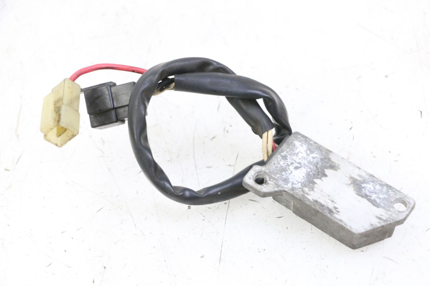 photo de REGLER LICHTMASCHINE YAMAHA XV VIRAGO 535 (1988 - 2004) - Alternative Perspektive