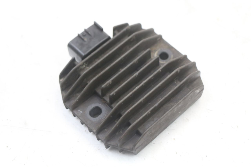 photo de REGLER LICHTMASCHINE YAMAHA XVS DRAG STAR DRAGSTAR 650 (1997 - 2007) - Detailansicht des Bauteils