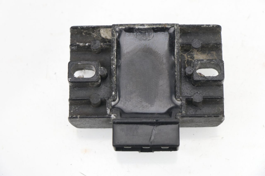 photo de REGLER LICHTMASCHINE YAMAHA YBR 125 (2004 - 2006) - Zoom auf Gebrauchszustand