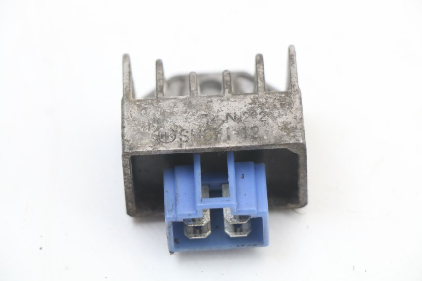 photo de REGLER LICHTMASCHINE YAMAHA YN NEO'S 50 (1997 - 2004) - Detailansicht des Bauteils