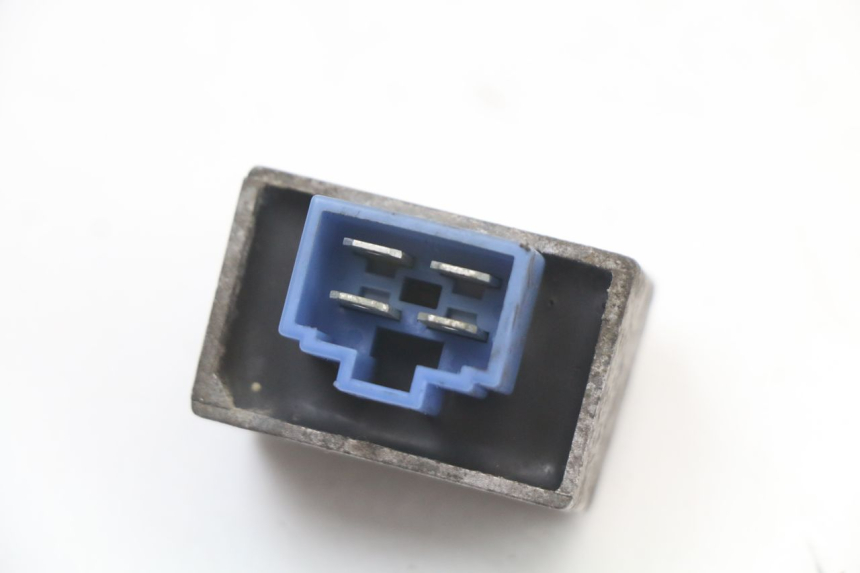 photo de REGLER LICHTMASCHINE YAMAHA YN NEO'S 50 (1997 - 2004) - Alternative Perspektive