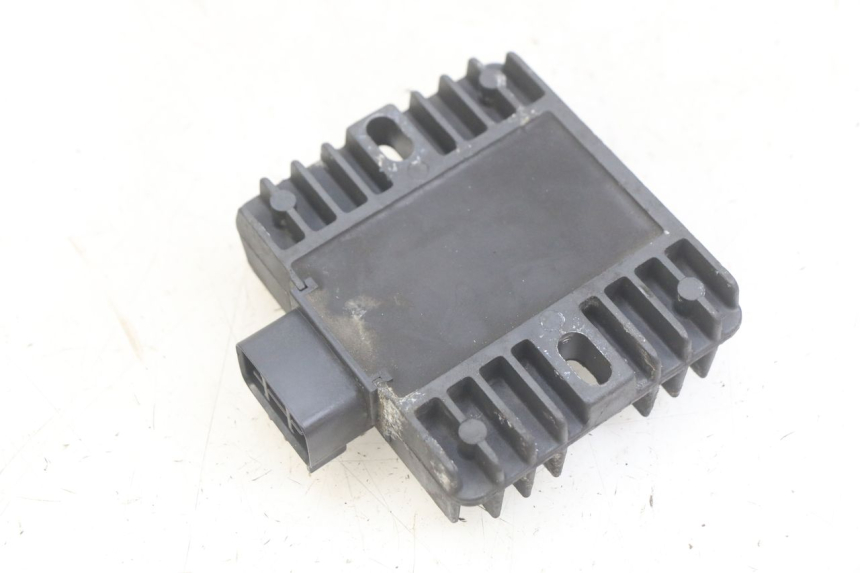 photo de LADEREGLER YAMAHA YP MAJESTY 400 (2004 - 2008) - Detailansicht des Bauteils