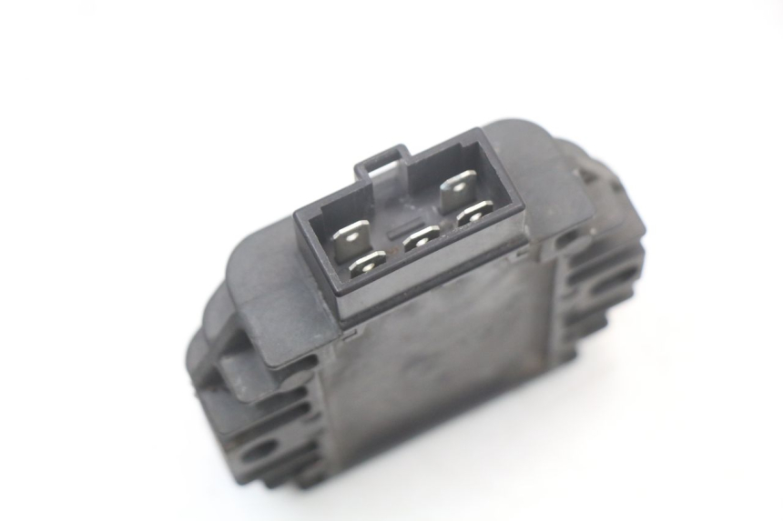 photo de LADEREGLER YAMAHA YP MAJESTY 125 (2002 - 2006) - Zoom auf Gebrauchszustand