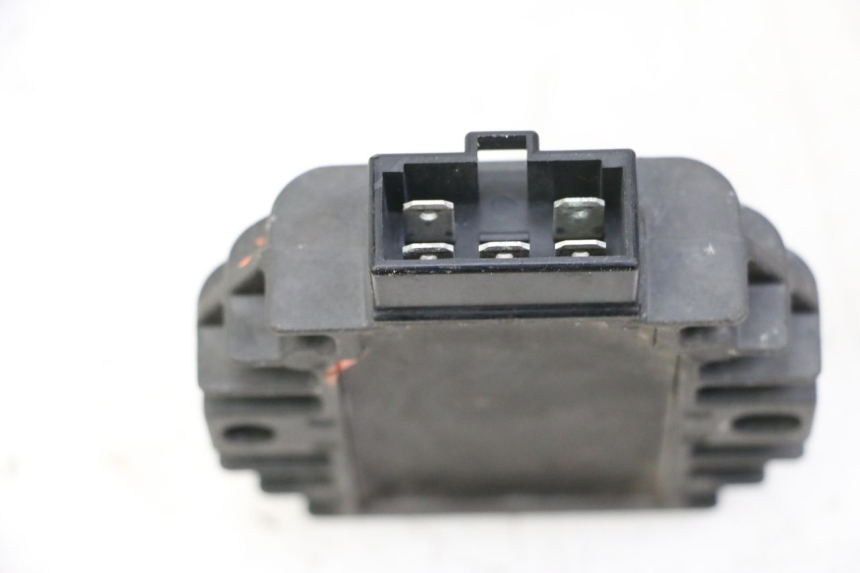 photo de LADEREGLER YAMAHA YP MAJESTY 125 (2002 - 2006) - Detailansicht des Bauteils