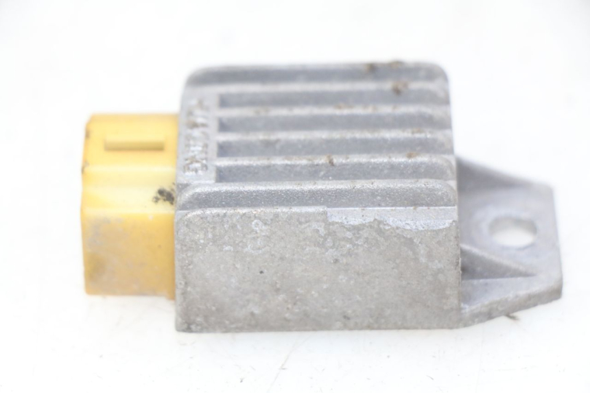 photo de SPANNUNGSREGLER YIYING YY50QT-10 50 (2007 - 2022) - Hauptansicht