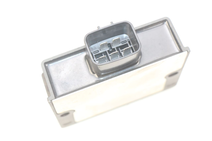 photo de SPANNUNGSREGLER KAWASAKI Z 650 (2016 - 2019) - Detailansicht des Bauteils