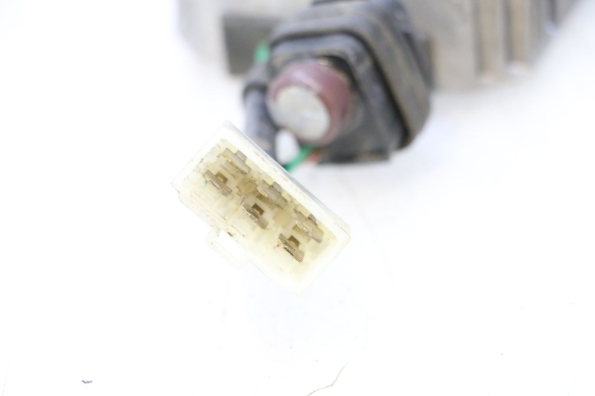 photo de LICHTMASCHINENREGLER PIAGGIO ZIP 4T 50 (2018 - 2020) - Alternative Perspektive