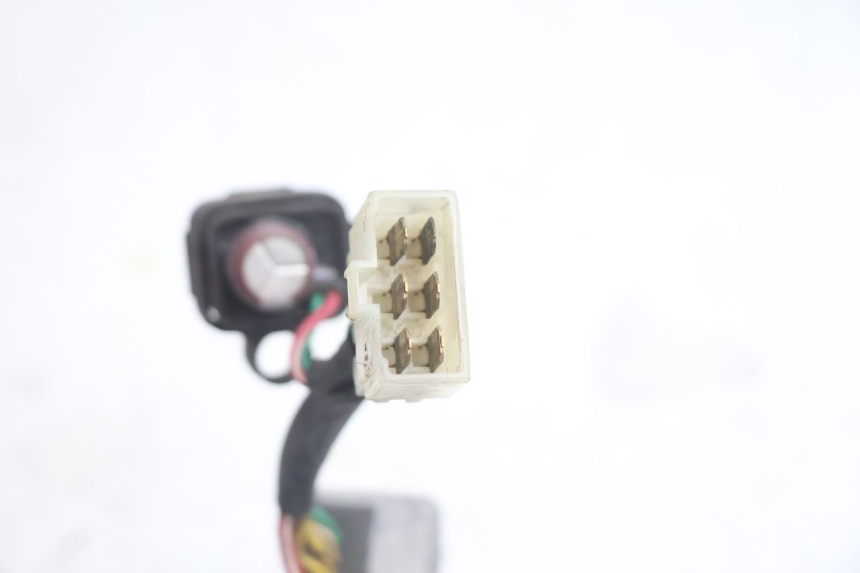 photo de LICHTMASCHINENREGLER PIAGGIO ZIP 4T 50 (2018 - 2020) - Details der Befestigungspunkte
