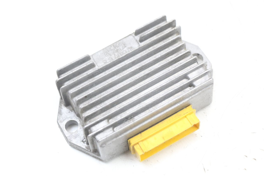 photo de REGLER LICHTMASCHINE PIAGGIO ZIP RST 50 (1996 - 1998) - Hauptansicht