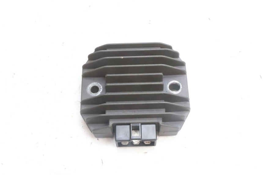 photo de LICHTMASCHINENREGLER KAWASAKI ZZR 600 (1995 - 2004) - Hauptansicht