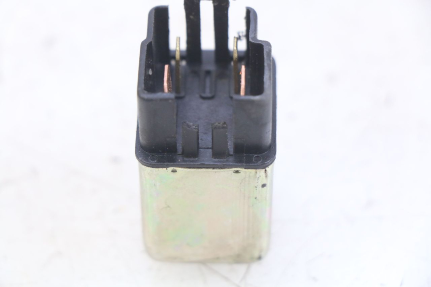 photo de STARTERRELAY KYMCO AGILITY 4T 50 (2005 - 2018) - Technische Nahaufnahme