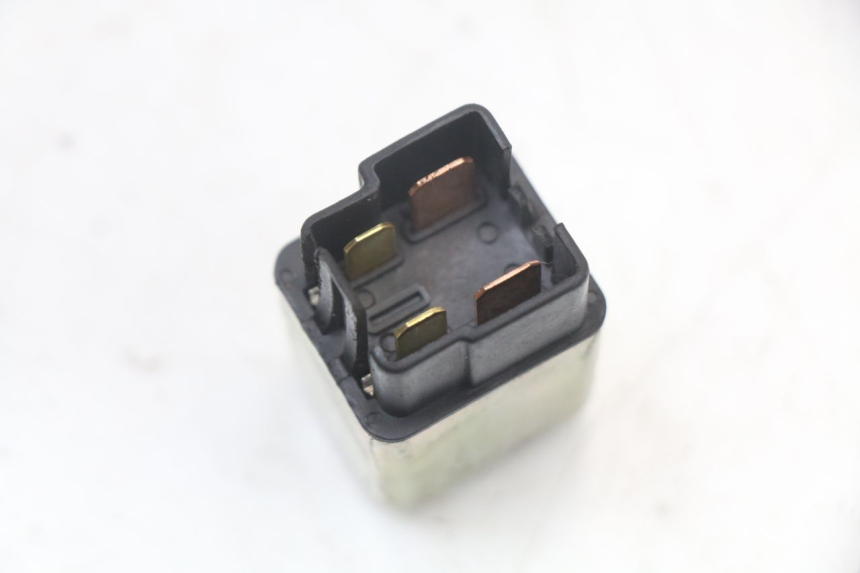 photo de STARTERRELAY KYMCO AGILITY 4T 50 (2005 - 2018) - Detailansicht des Bauteils