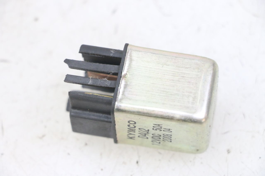 photo de STARTERRELAY KYMCO AGILITY 4T 50 (2005 - 2018) - Zoom auf Gebrauchszustand