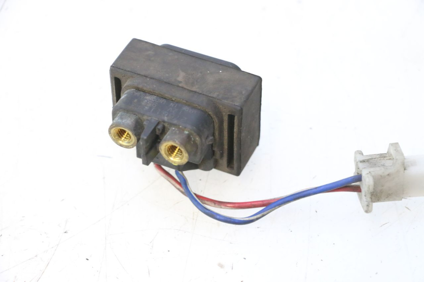 photo de STARTERRELAY SUZUKI BURGMAN 125 (2007 - 2014) - Technische Nahaufnahme
