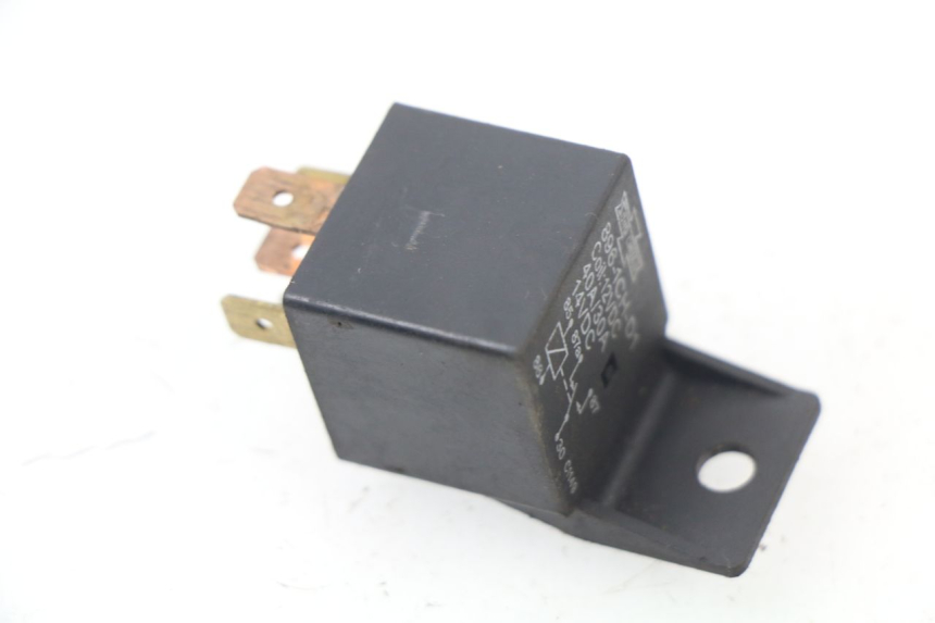 photo de ANLASSERRELAIS YAMAHA BW'S 50 (1999 - 2003) - Detailansicht des Bauteils