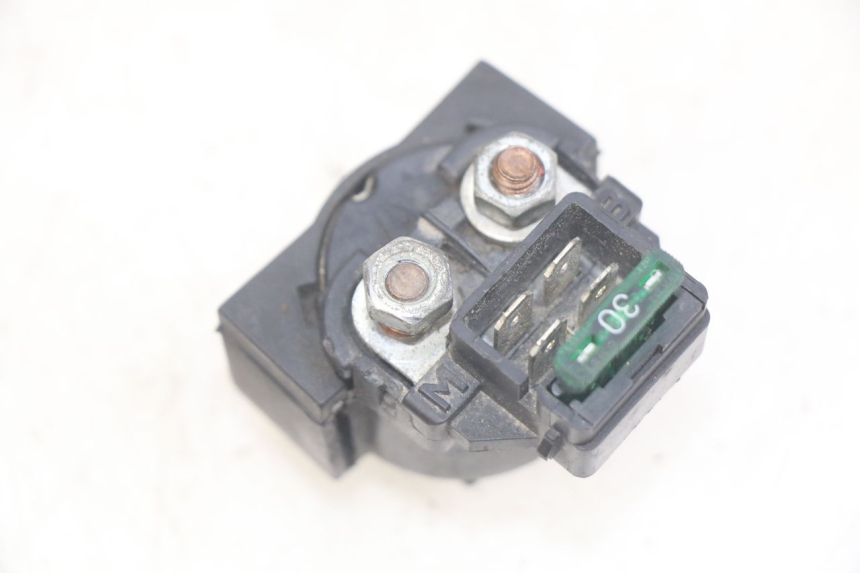 photo de STARTERRELAY HONDA CBR F SC25 1000 (1989 - 1992) - Hauptansicht