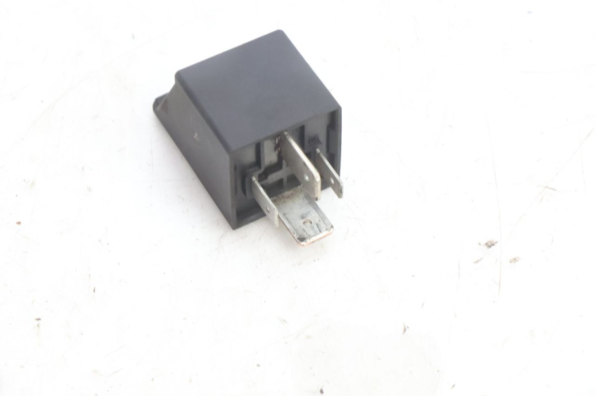 photo de STARTERRELAY PEUGEOT CITYSTAR 125 (2011 - 2017) - Technische Nahaufnahme