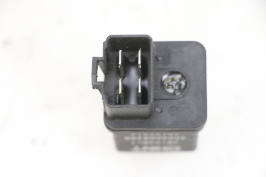 photo de STARTERRELAY PEUGEOT DJANGO 4T 50 (2014 - 2019) - Zoom auf Gebrauchszustand