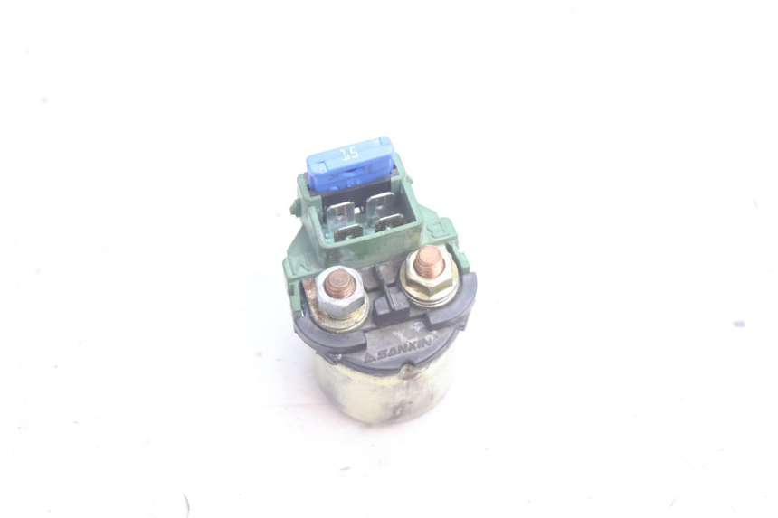 photo de ANLASSERRELAIS CF MOTO E-CHARM 125 (2005 - 2008) - Detailansicht des Bauteils