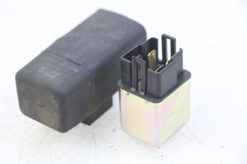 photo de STARTERRELAY YAMAHA D'ELIGHT DELIGHT 125 (2017 - 2020) - Alternative Perspektive