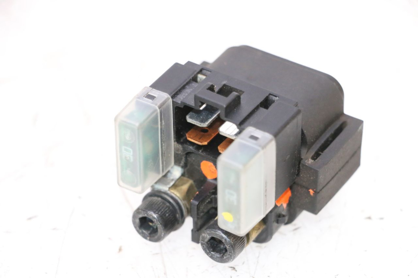 photo de ANLASSERRELAIS KAWASAKI ER-6 ER6 F ABS 650 (2012 - 2016) - Technische Nahaufnahme