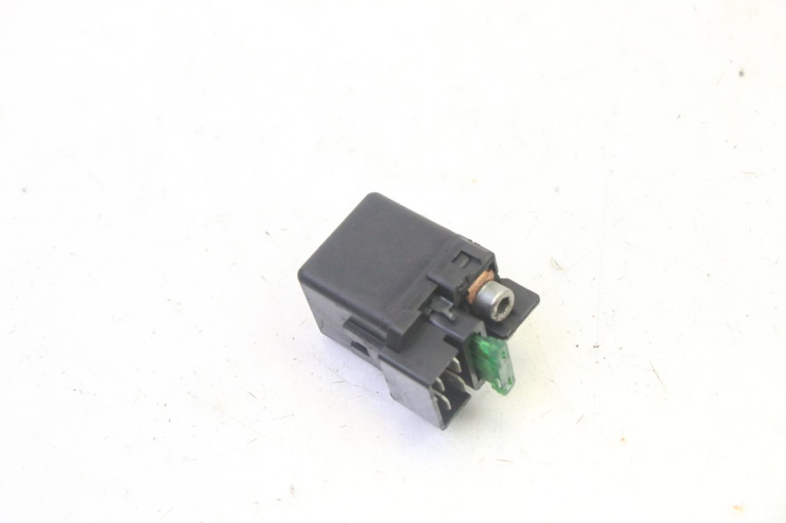 photo de STARTERRELAY HONDA FES S-WING SWING ABS 125 (2007 - 2015) - Zoom auf Gebrauchszustand