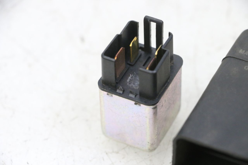 photo de ANLASSERRELAIS MBK FLIPPER 115 (2013 - 2017) - Gesamtansicht des Produkts