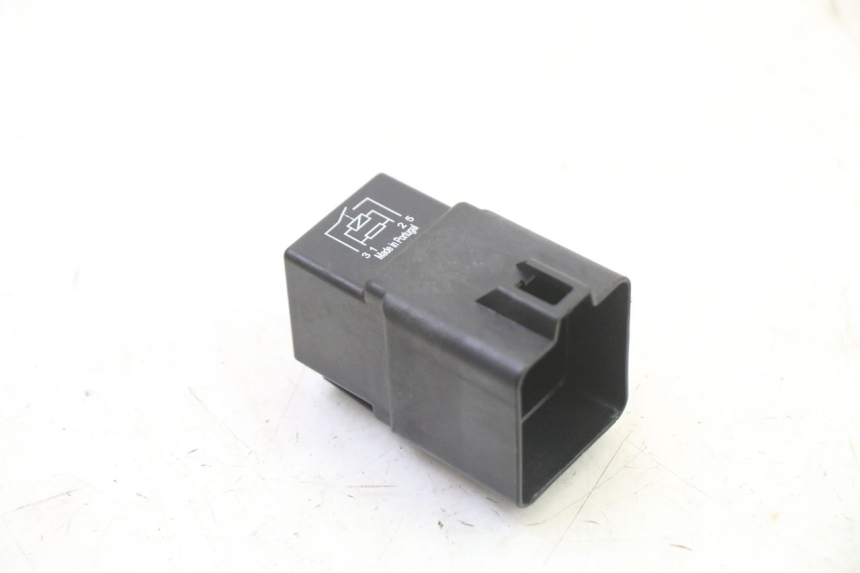 photo de ANLASSERRELAIS BMW G310 R 310 (2016 - 2020) - Detailansicht des Bauteils