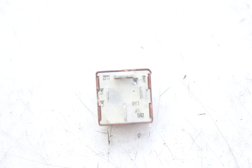 photo de STARTERRELAY DERBI GPR 50 (2004 - 2009) - Zoom auf Gebrauchszustand