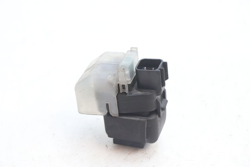 photo de ANLASSERRELAIS SUZUKI GSR 600 (2005 - 2012) - Alternative Perspektive
