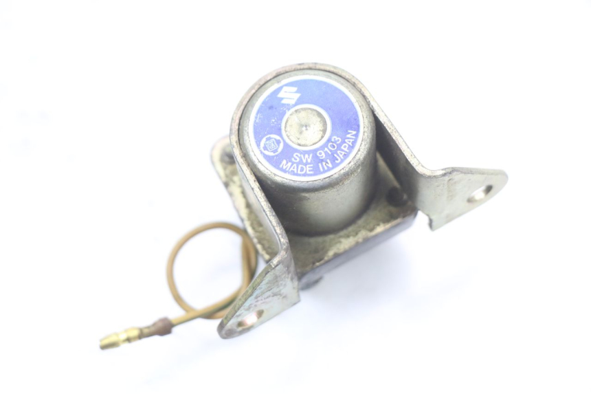 photo de ANLASSERRELAIS SUZUKI GSX E 250 (1982 - 1983) - Alternative Perspektive