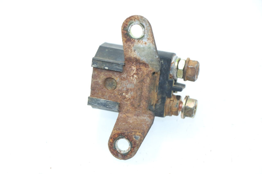 photo de ANLASSERRELAIS SUZUKI GSXF GSX F 600 (1988 - 1997) - Zoom auf Gebrauchszustand