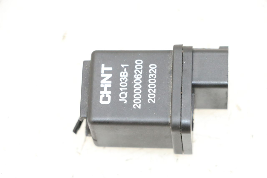 photo de STARTERRELAY PEUGEOT KISBEE 4T 50 (2018 - 2022) - Hauptansicht