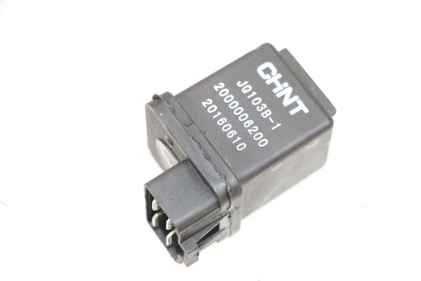 photo de STARTERRELAY PEUGEOT KISBEE 4T 50 (2010 - 2017) - Hauptansicht