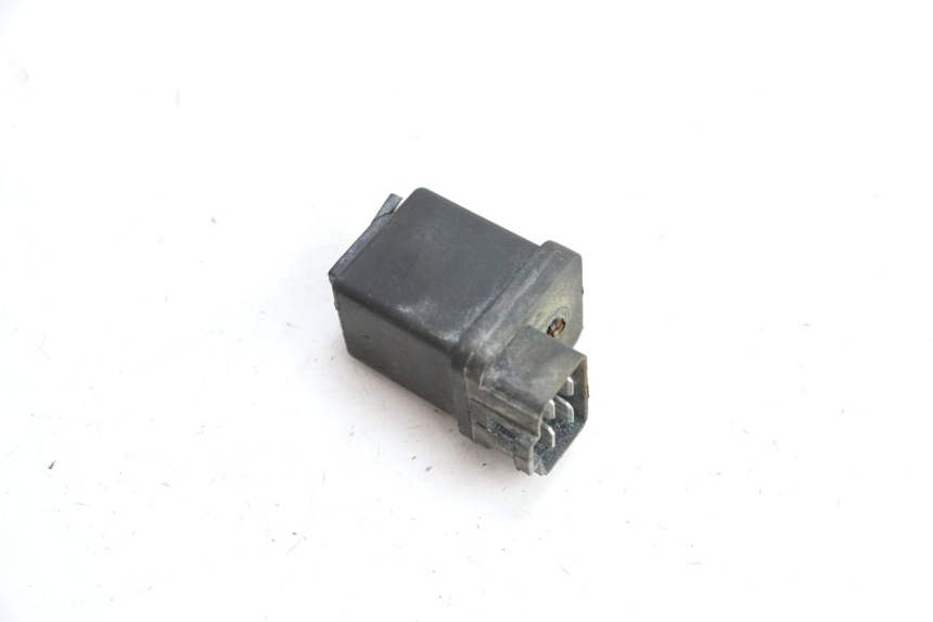 photo de STARTERRELAY PEUGEOT KISBEE 4T 50 (2018 - 2022) - Detailansicht des Bauteils