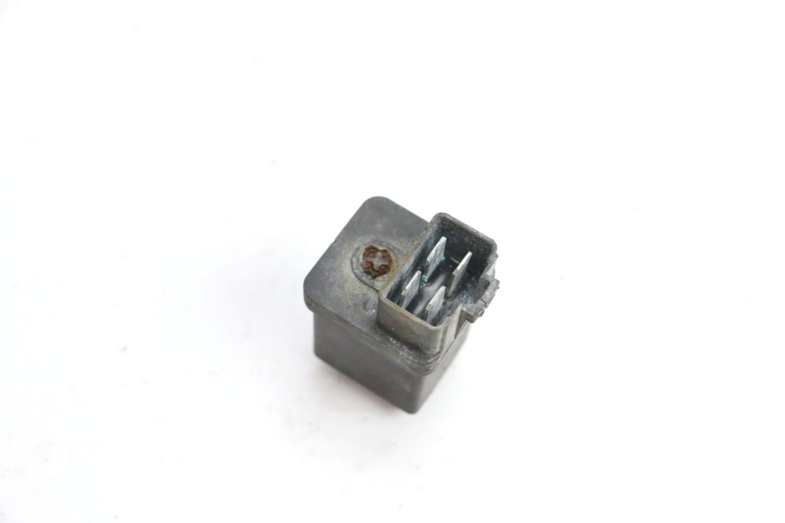 photo de STARTERRELAY PEUGEOT KISBEE 4T 50 (2018 - 2022) - Zoom auf Gebrauchszustand